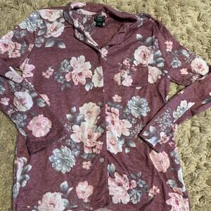 Women’s medium sleepwear pajama button down floral shirt